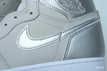 SPECIAL (WITH AIR JORDAN NEUTRAL JAPAN DC1788-029 SILVER GREY 1 METALLIC BOX) 1104